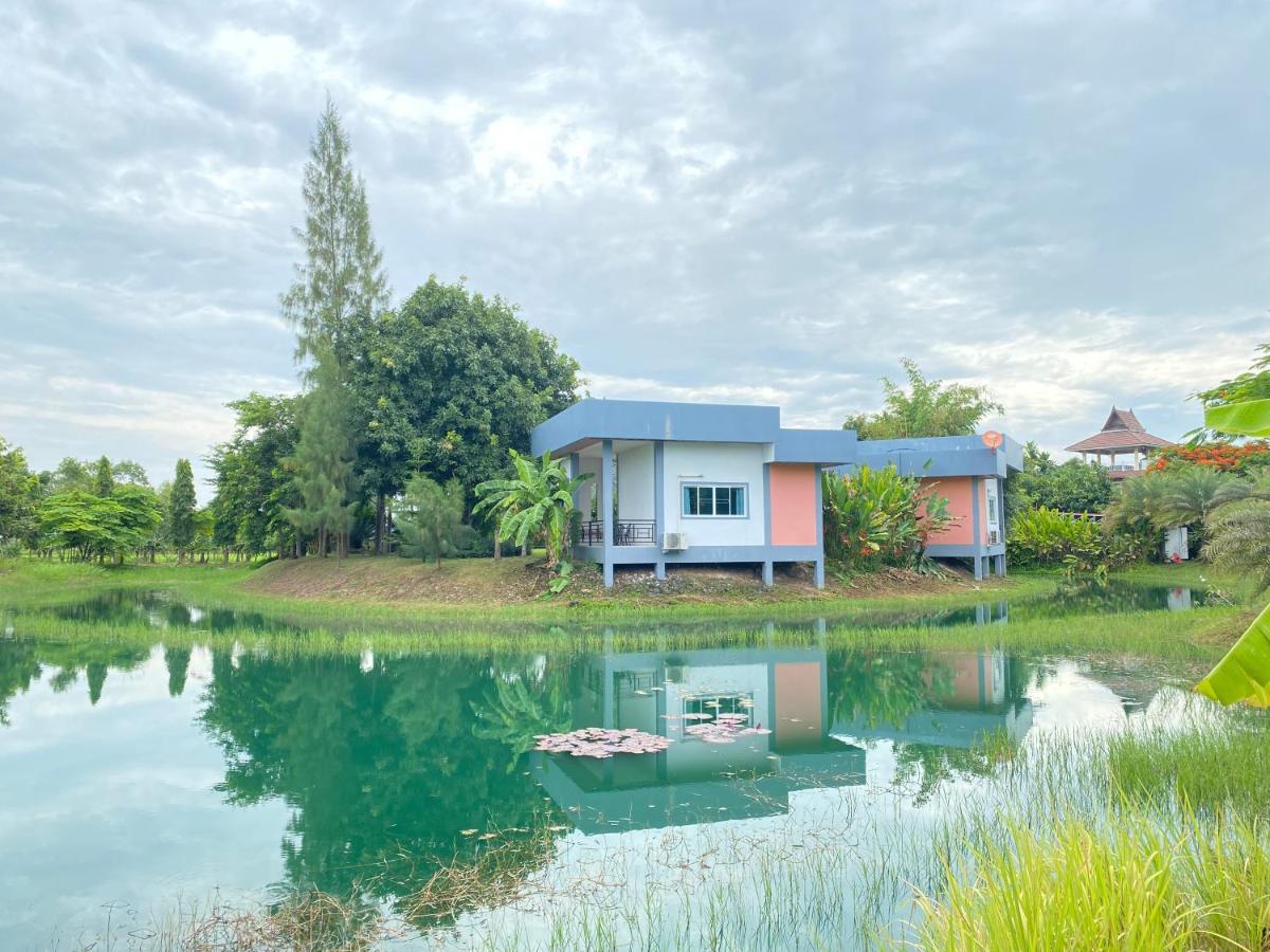 Ok Farm Resort Det Udom Exterior foto